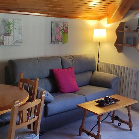 Apartamentos Lausan Gavín エクステリア 写真